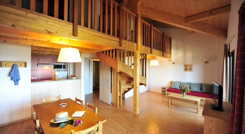 Residence Goelia Le Domaine De Castella Font-Romeu-Odeillo-Via Eksteriør billede